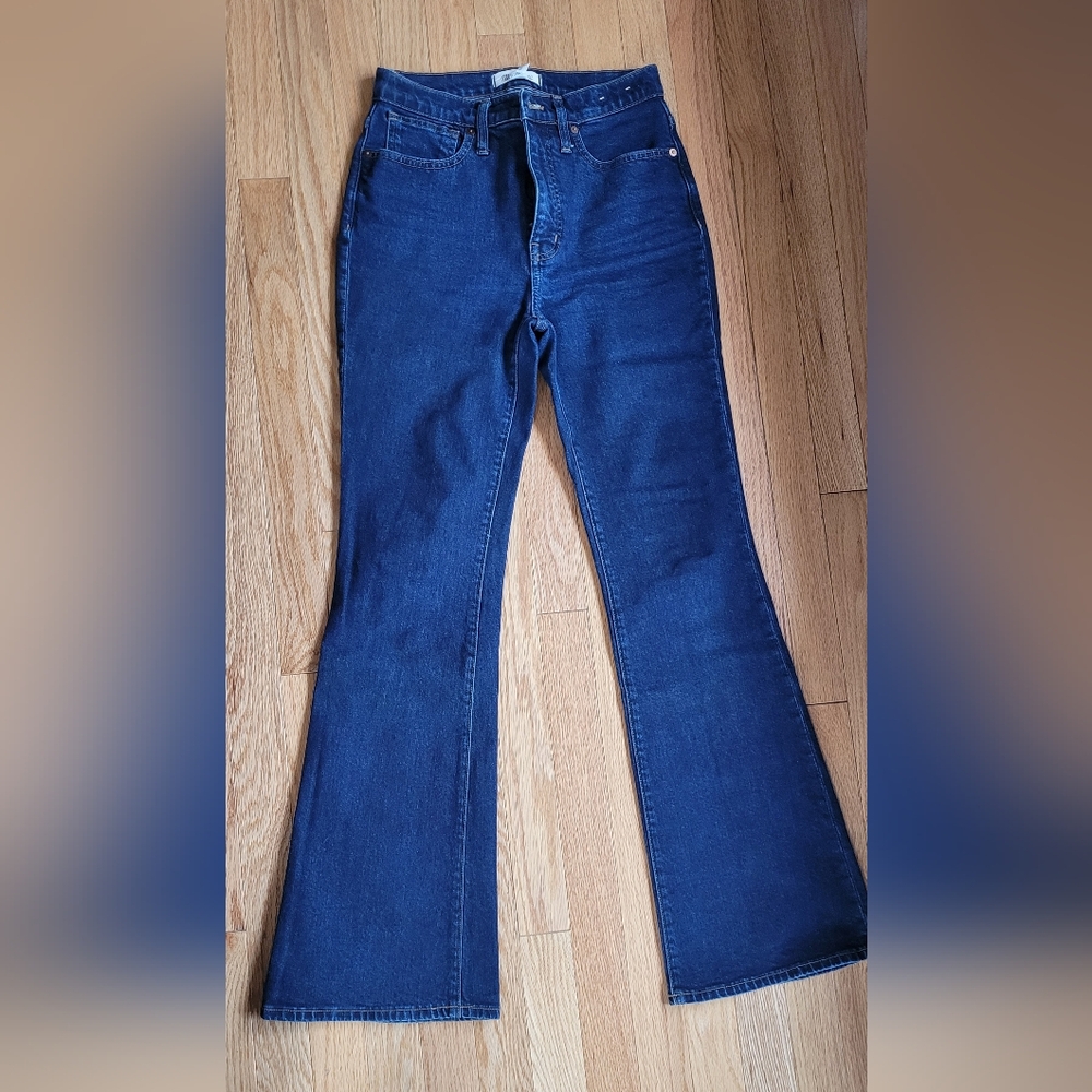 Madewell Women's Flare Jeans in Dark Blue